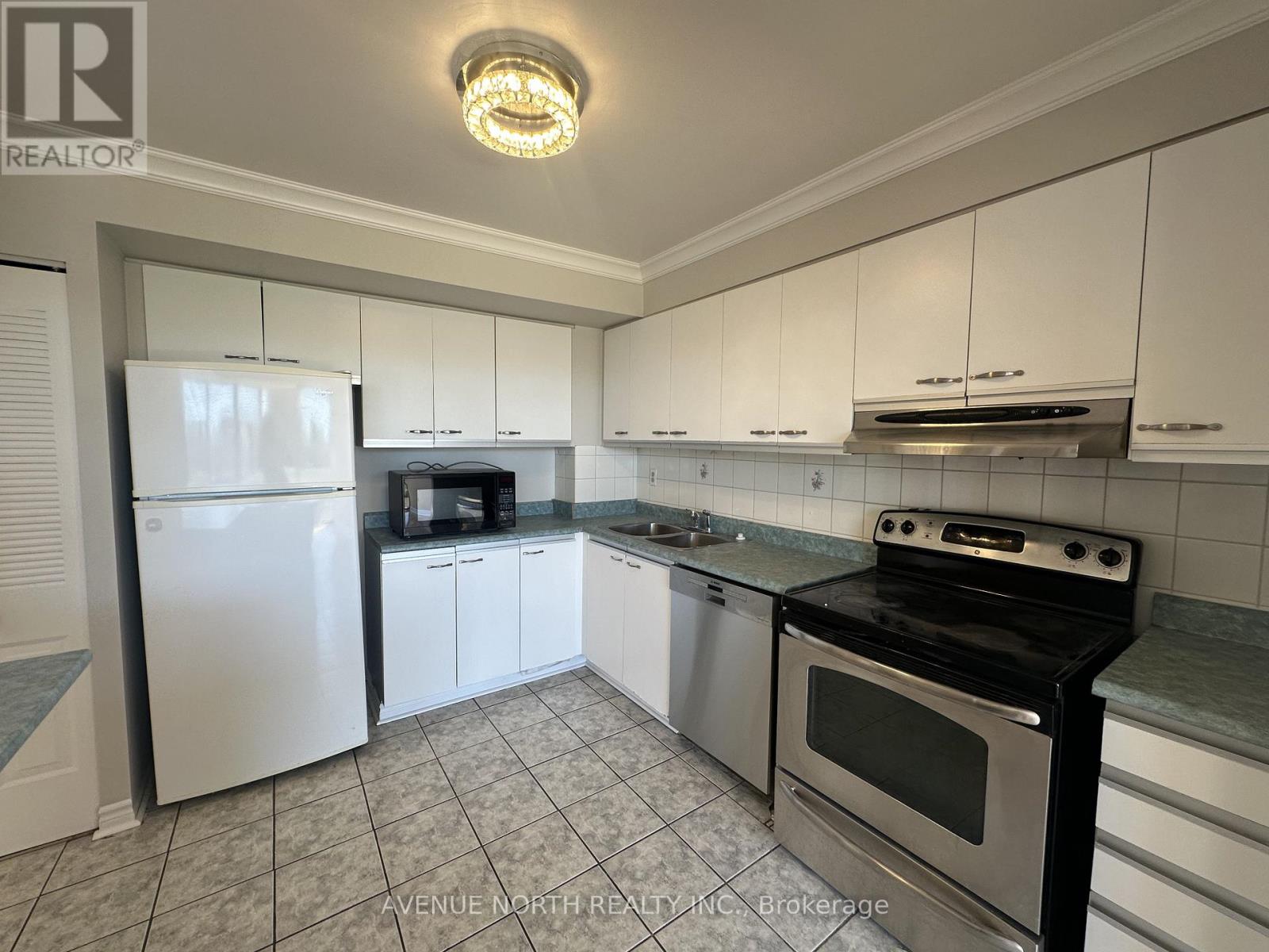 308 - 2759 Carousel Crescent, Ottawa, Ontario  K1T 2N5 - Photo 19 - X12821048