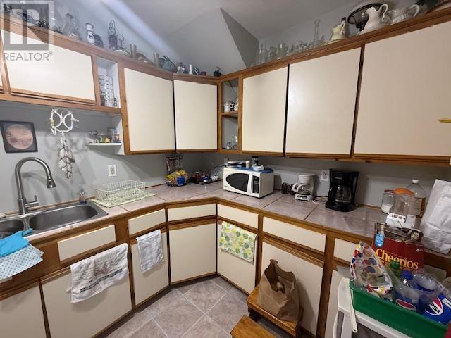 257 John St, Sault Ste. Marie, Ontario  P6A 1P4 - Photo 3 - SM260296