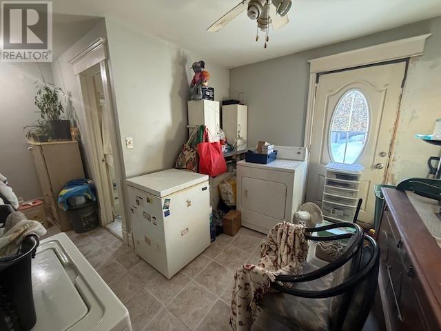 257 John St, Sault Ste. Marie, Ontario  P6A 1P4 - Photo 2 - SM260296