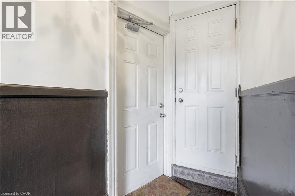 309 Mary Street, Hamilton, Ontario  L8L 4W3 - Photo 13 - 40822499