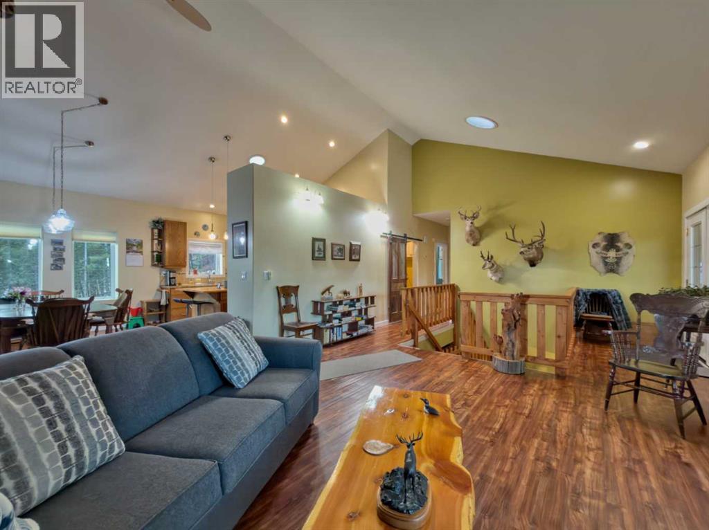 109 Adanac Rise, Hillcrest, Alberta  T0K 1C0 - Photo 11 - A2272106