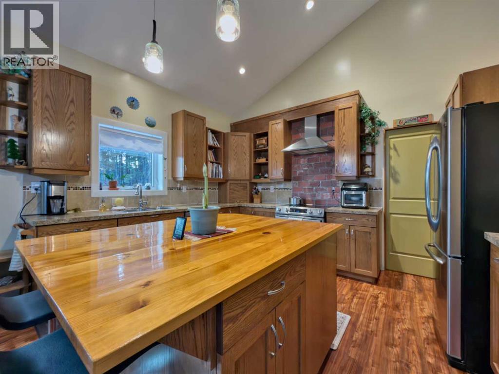 109 Adanac Rise, Hillcrest, Alberta  T0K 1C0 - Photo 17 - A2272106