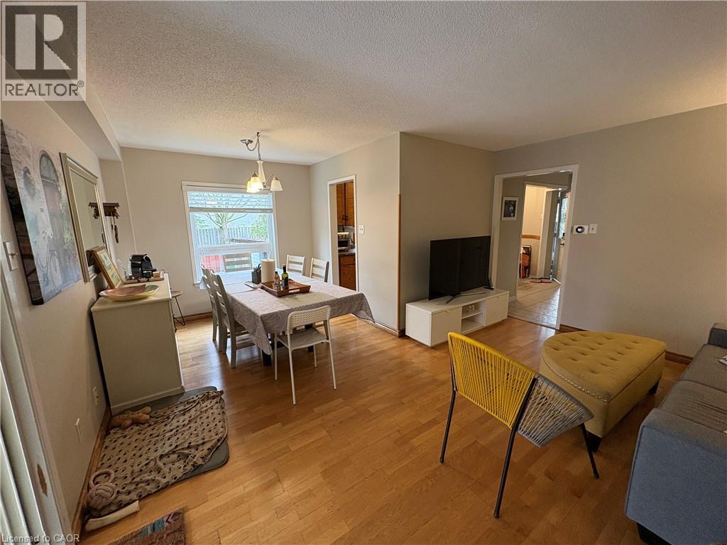 4313 Lee Drive, Mississauga, Ontario  L4W 4A9 - Photo 6 - 40822032