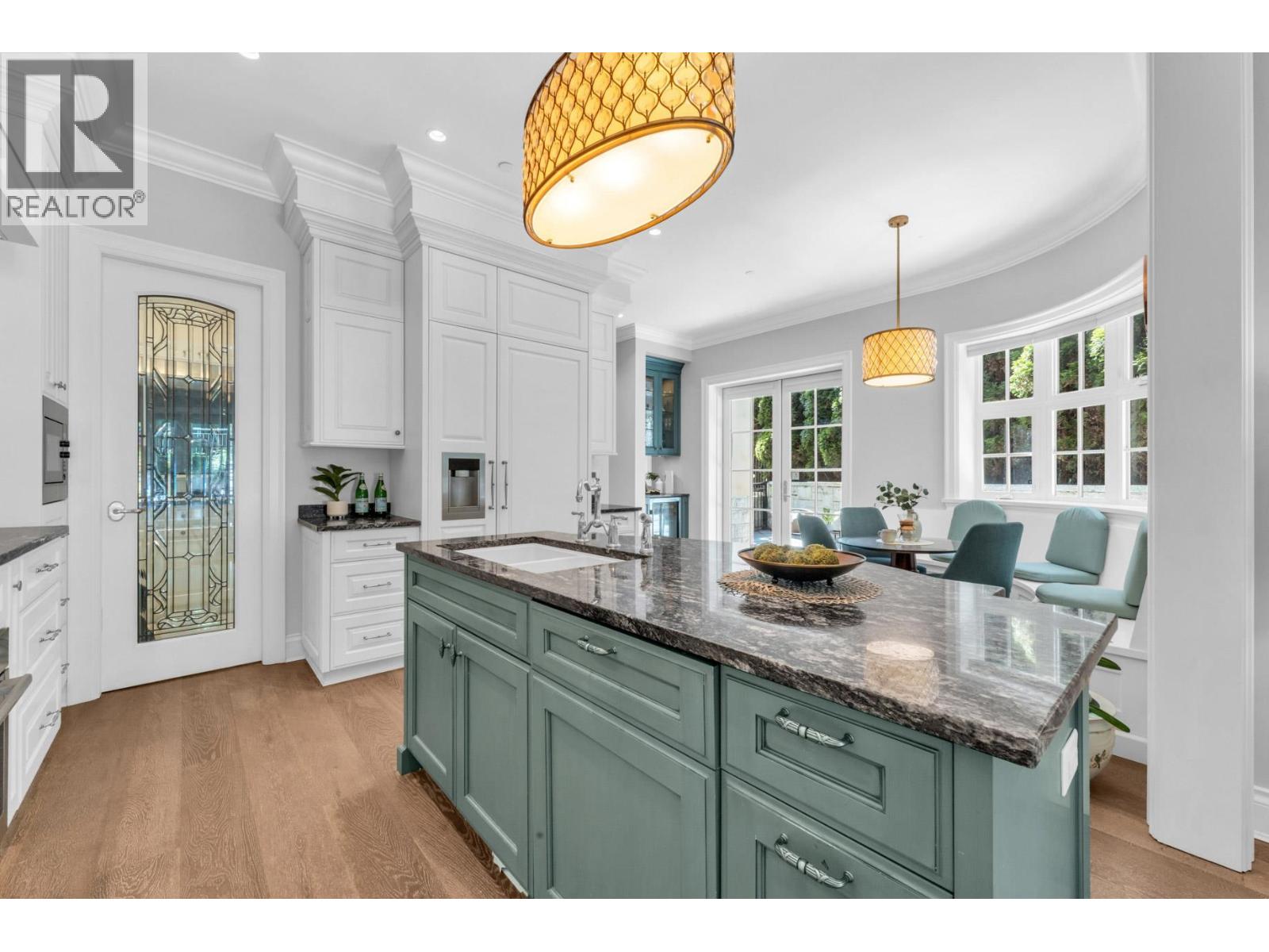 4348 Erwin Drive, West Vancouver, British Columbia  V7V 1H6 - Photo 10 - R3108012