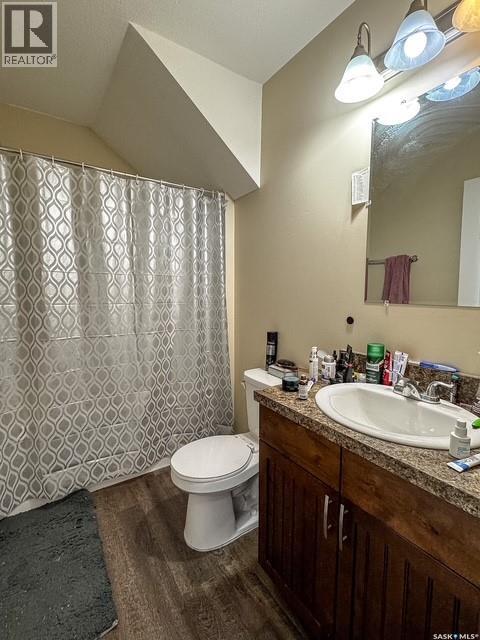 614 7th Avenue Ne, Swift Current, Saskatchewan  S9H 2M4 - Photo 13 - SK033270