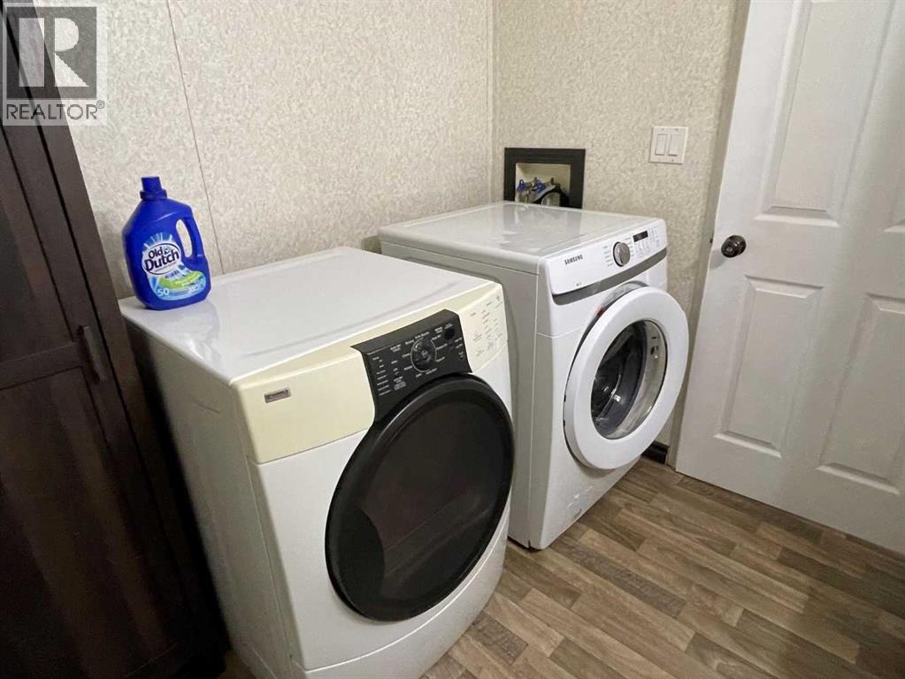 161 Rivervalley Estates, Whitecourt, Alberta  T7S 1K2 - Photo 6 - A2303003