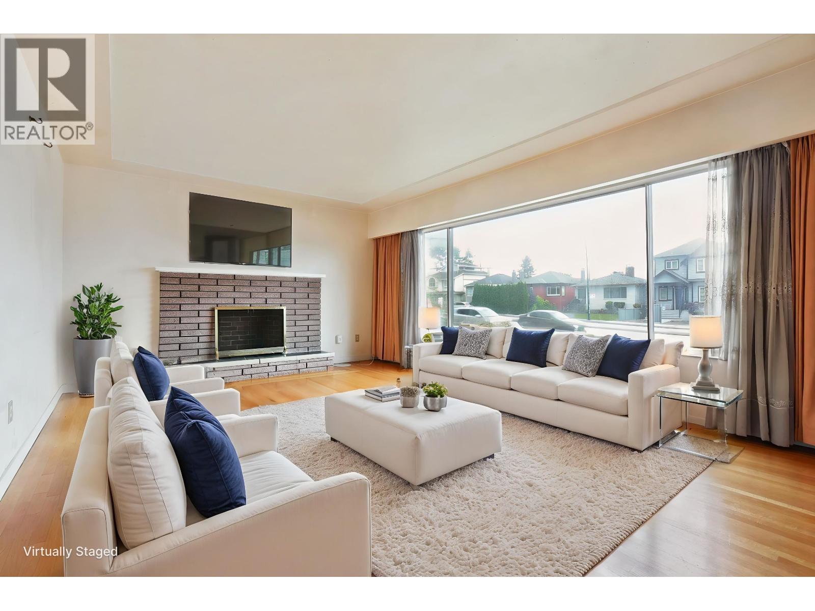 2894 MCGILL STREET, Vancouver, British Columbia