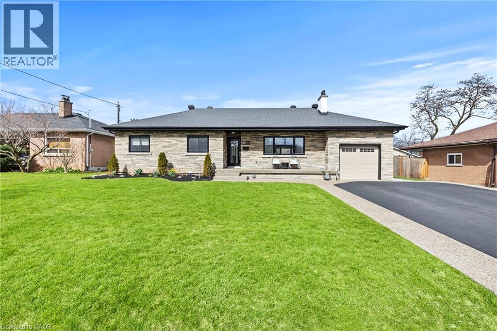 28 Bonita Drive, Hamilton, Ontario  L8G 2X3 - Photo 2 - 40820998