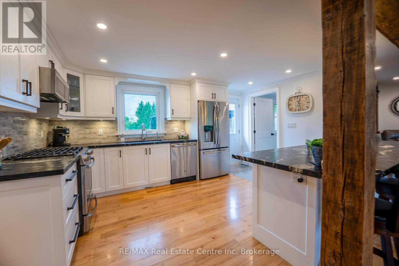 3988 Hwy 6 Highway, Puslinch, Ontario  N0B 2J0 - Photo 13 - X13021372