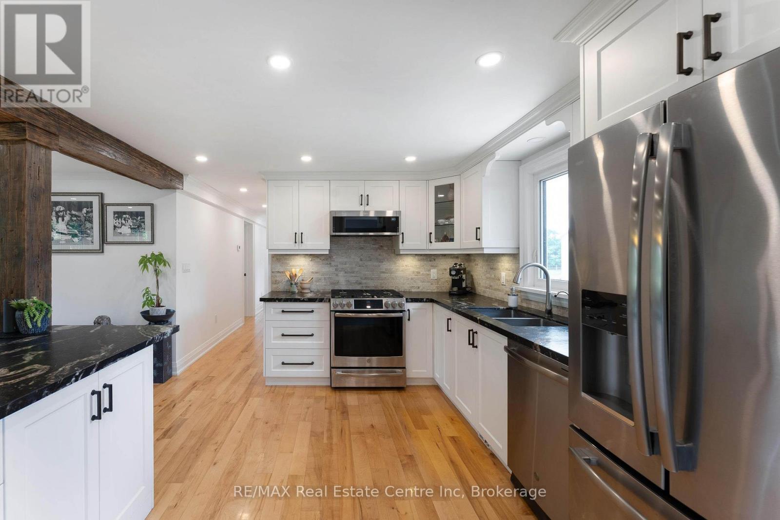 3988 Hwy 6 Highway, Puslinch, Ontario  N0B 2J0 - Photo 9 - X13021372