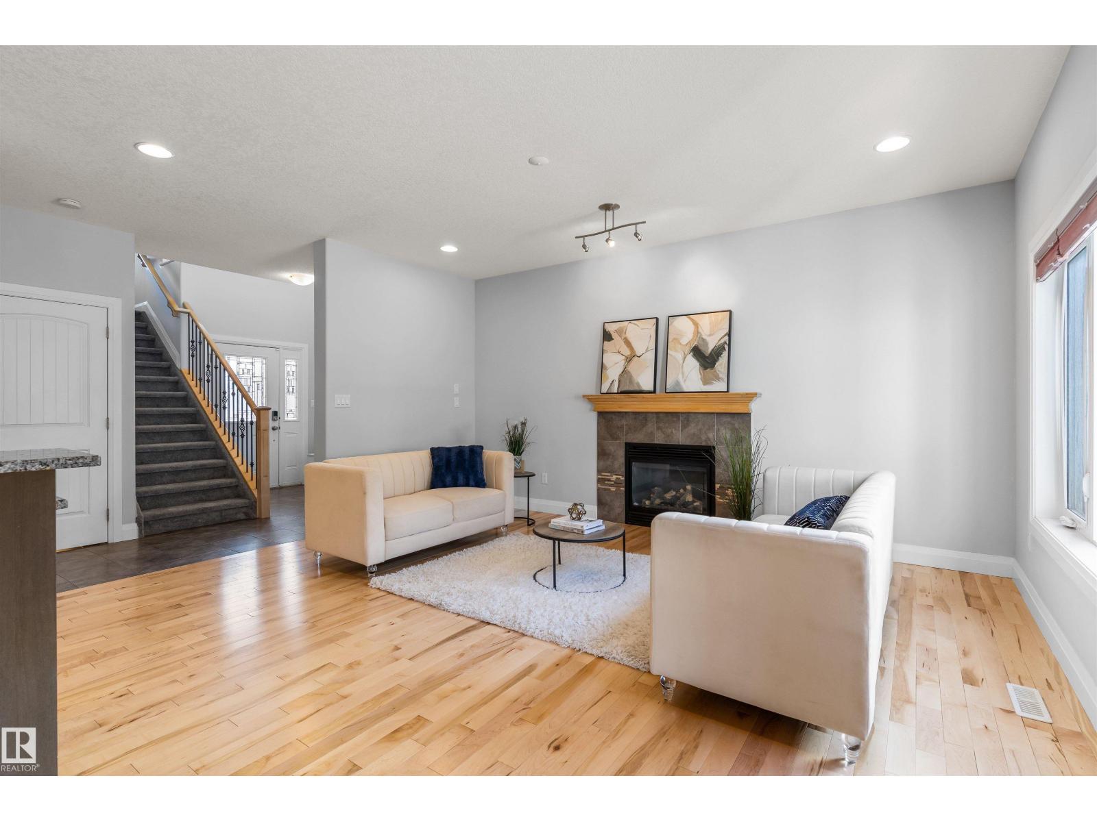 8910 97 Av, Morinville, Alberta  T8R 2N7 - Photo 4 - E4483238