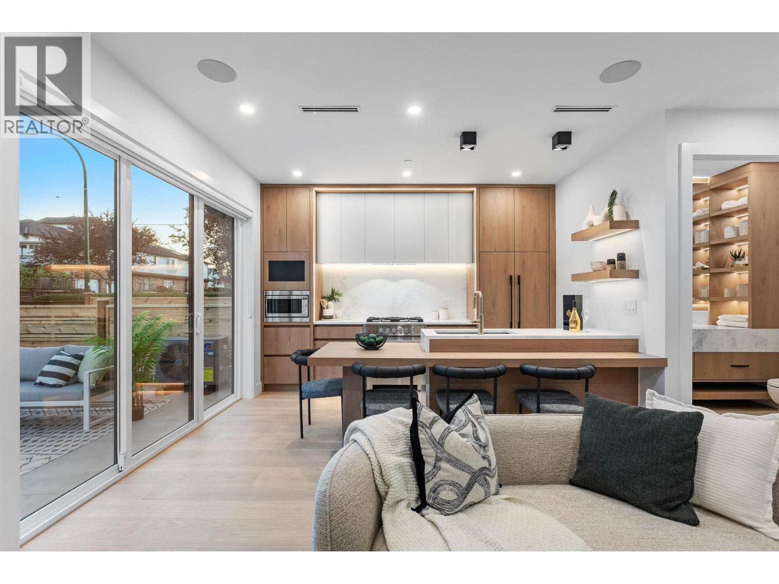 1 2435 Napier Street, Vancouver, British Columbia  V5K 2W2 - Photo 6 - R3096218