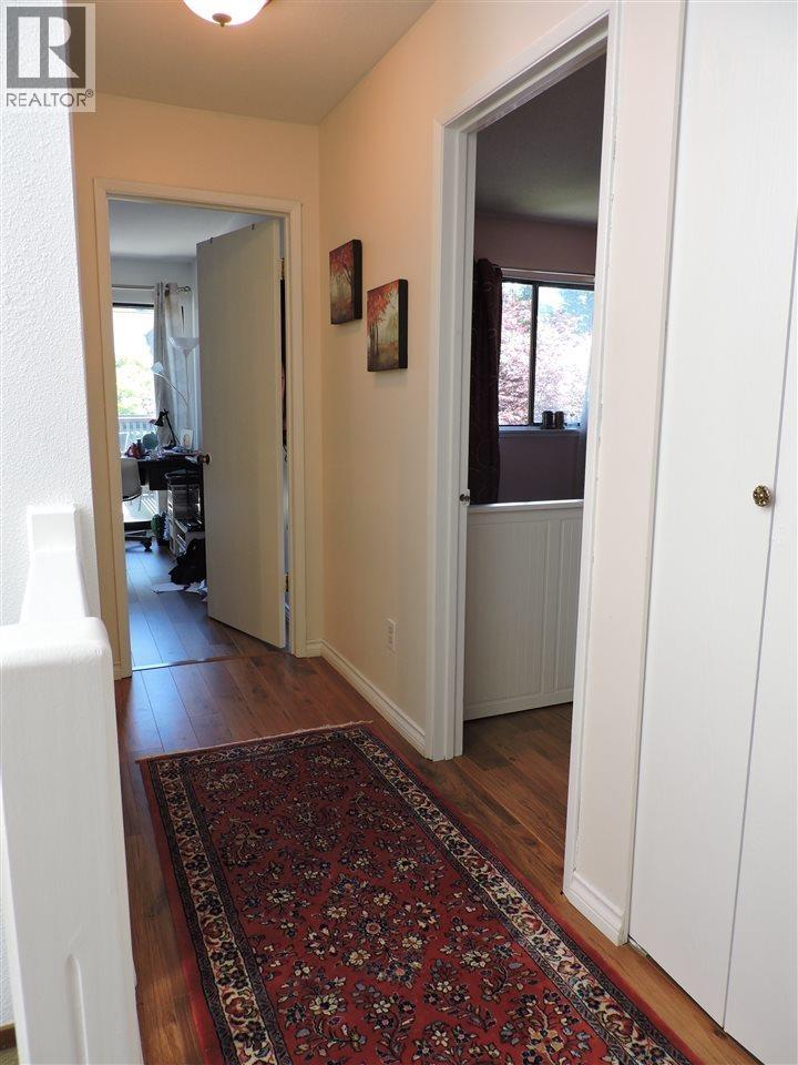 1147 Montroyal Boulevard, North Vancouver, British Columbia  V7R 2H8 - Photo 16 - R3112753