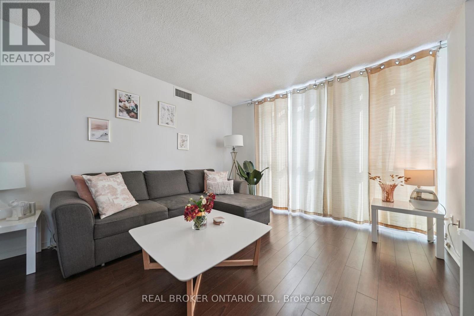 808 - 28 Harrison Garden Boulevard, Toronto, Ontario  M2N 7B5 - Photo 13 - C13021244