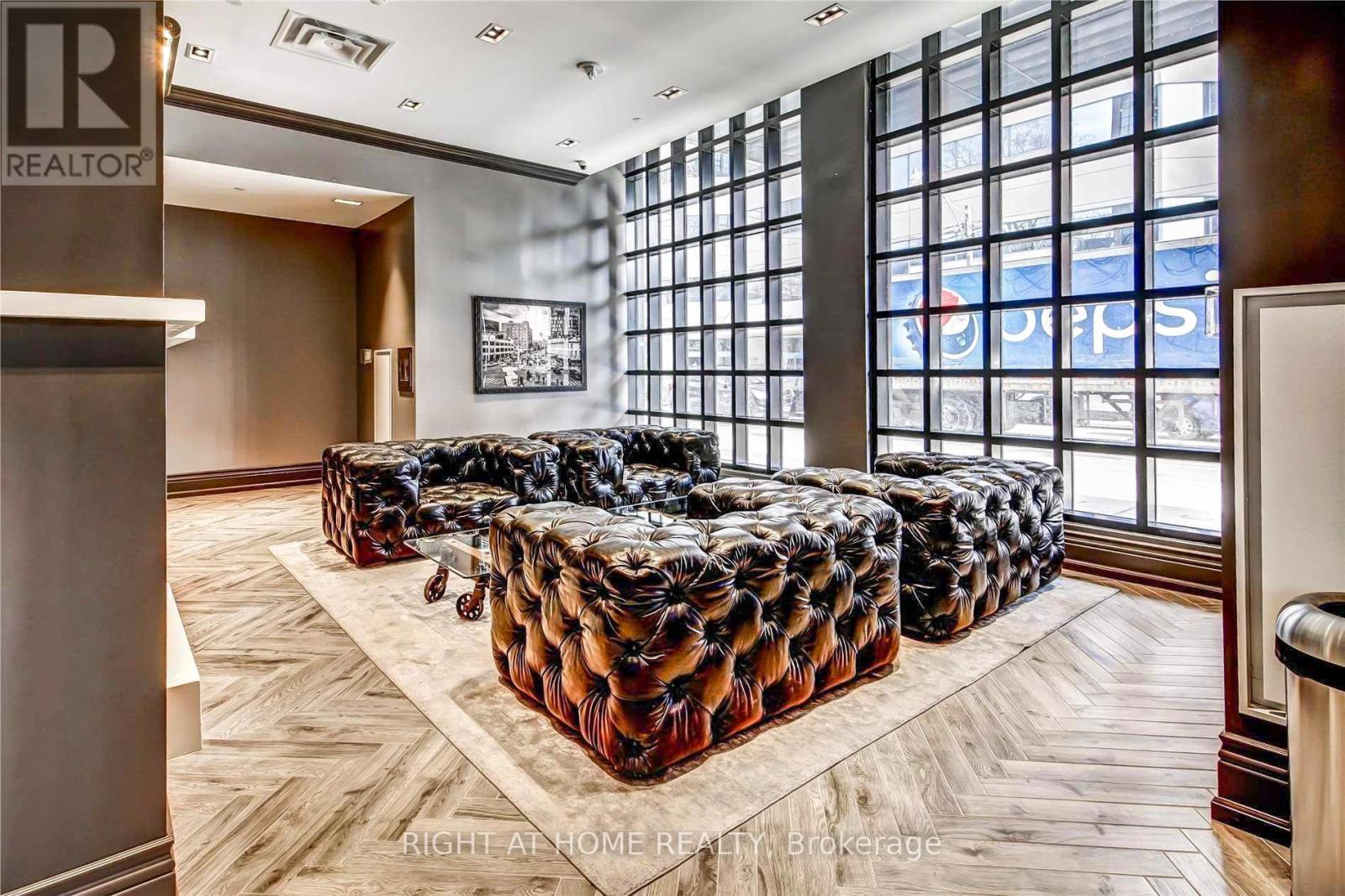 705 - 608 Richmond Street W, Toronto, Ontario  M5V 1Y9 - Photo 4 - C13021286