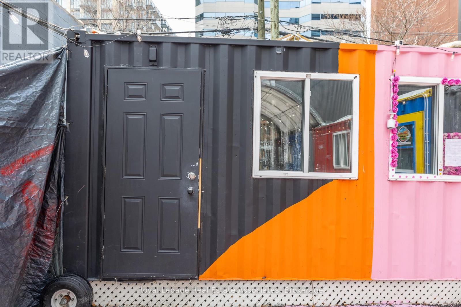 617 Queen Street W, Toronto, Ontario  M5V 2B7 - Photo 15 - C13021344