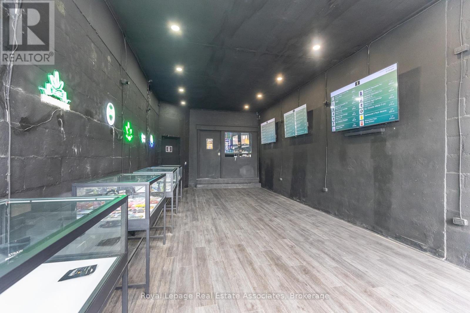 863 Bloor Street W, Toronto, Ontario  M6G 1M4 - Photo 7 - C13021362