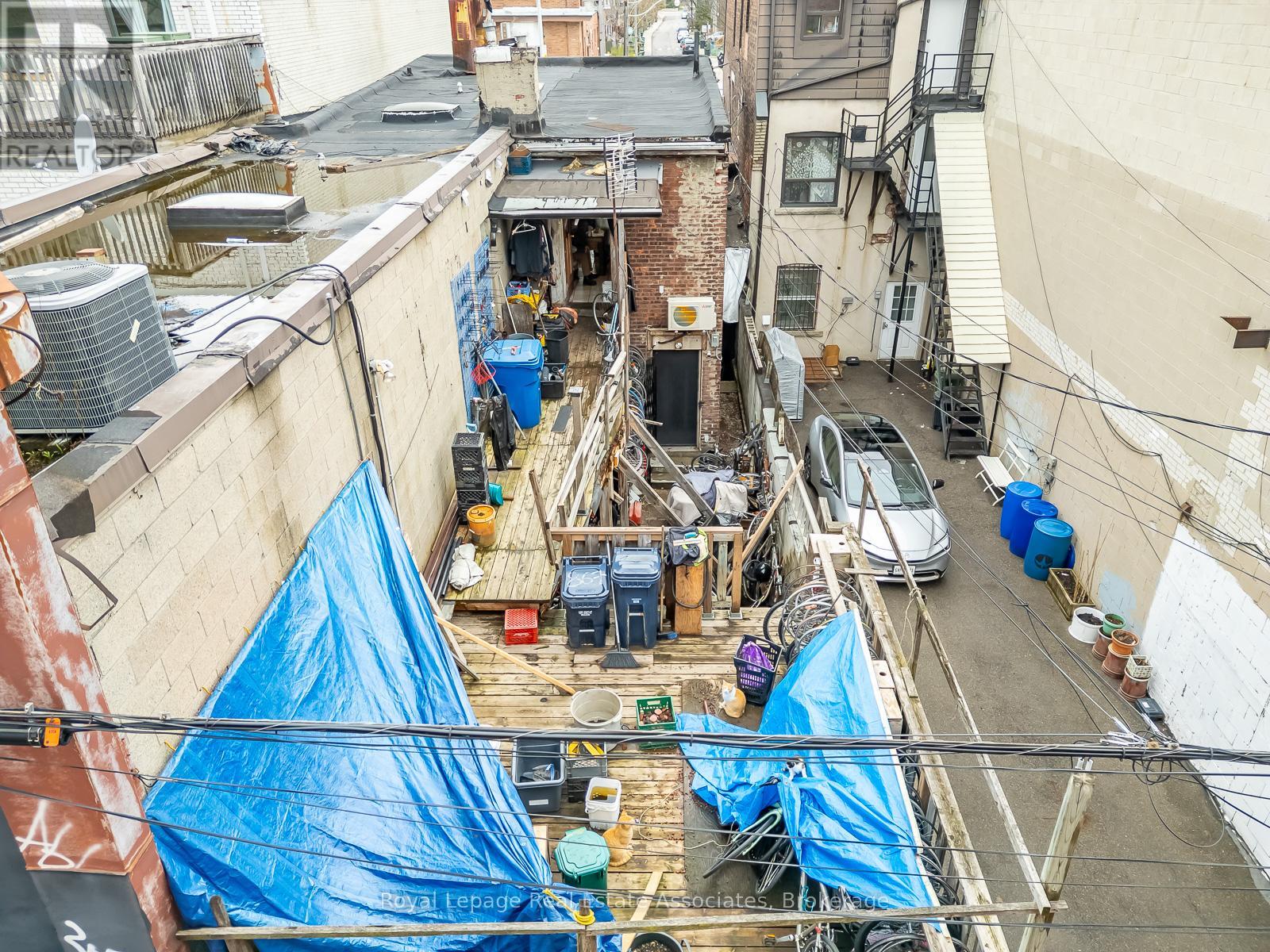 863 Bloor Street W, Toronto, Ontario  M6G 1M4 - Photo 9 - C13021362