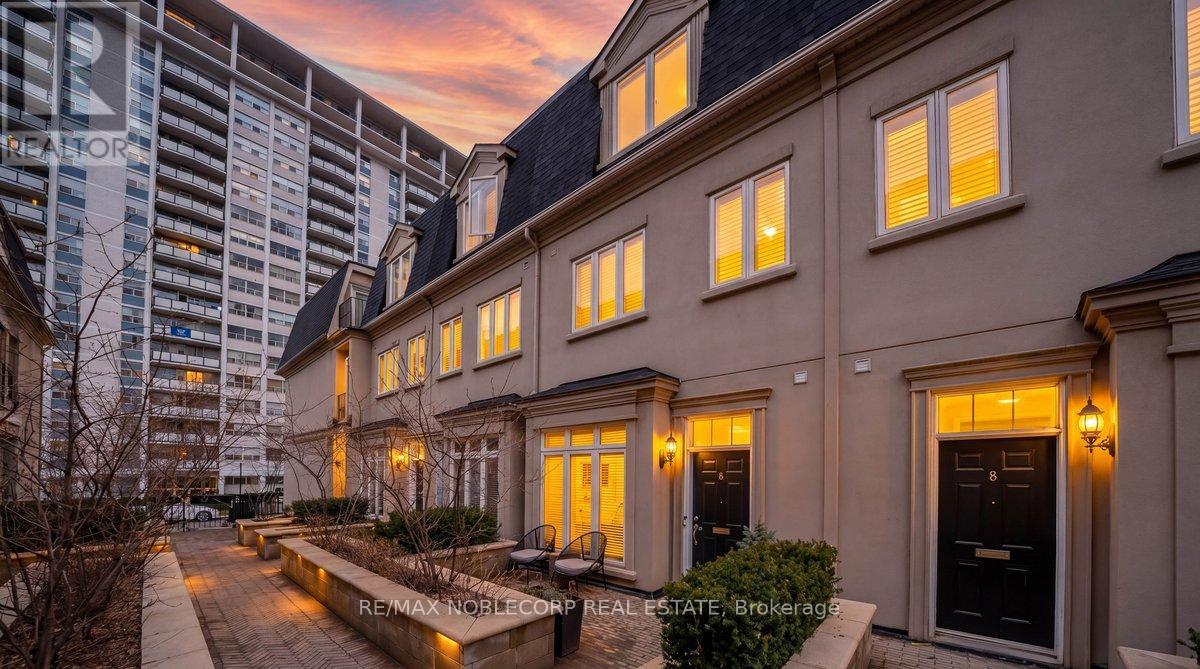 6 Luscombe Lane, Toronto, Ontario  M4Y 3B5 - Photo 2 - C13021398