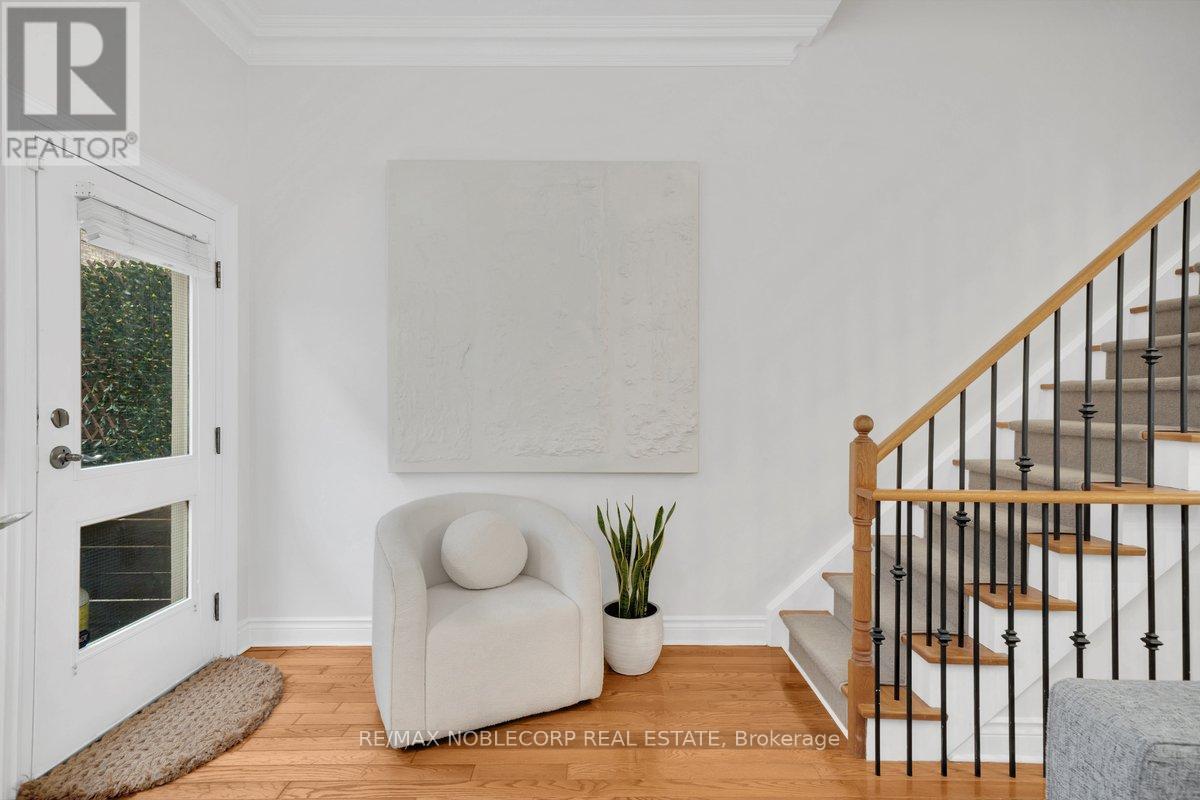 6 Luscombe Lane, Toronto, Ontario  M4Y 3B5 - Photo 23 - C13021398