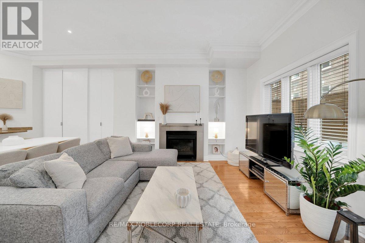 6 Luscombe Lane, Toronto, Ontario  M4Y 3B5 - Photo 24 - C13021398