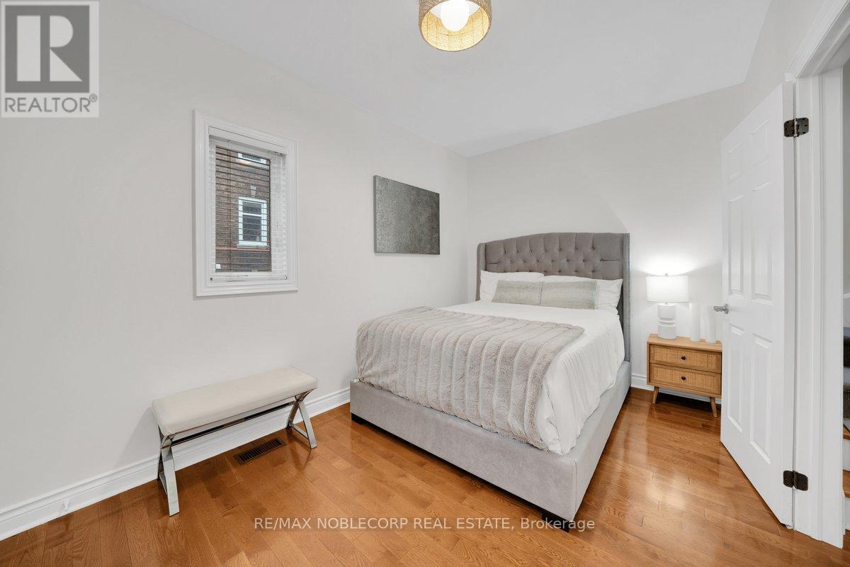 6 Luscombe Lane, Toronto, Ontario  M4Y 3B5 - Photo 26 - C13021398