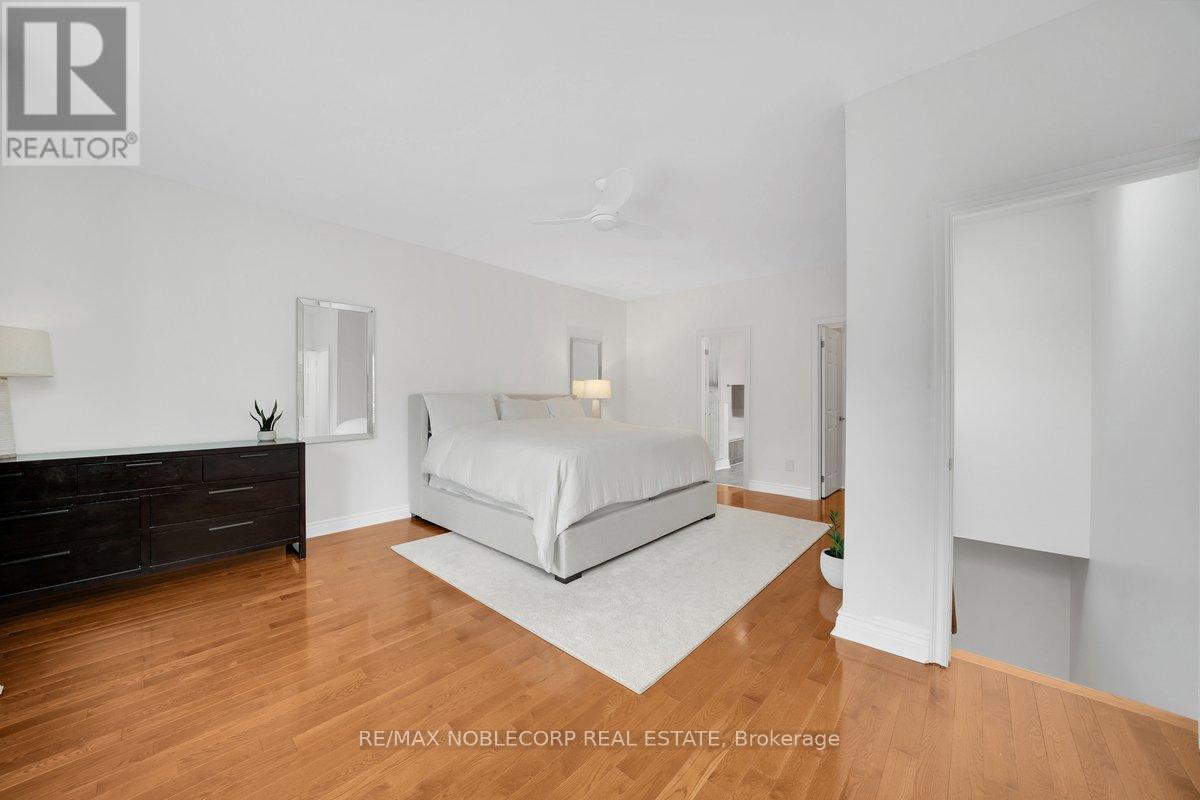 6 Luscombe Lane, Toronto, Ontario  M4Y 3B5 - Photo 34 - C13021398