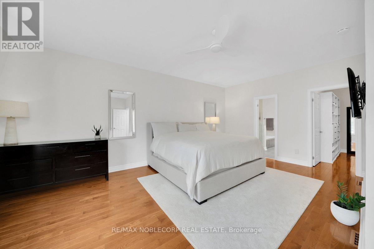 6 Luscombe Lane, Toronto, Ontario  M4Y 3B5 - Photo 35 - C13021398