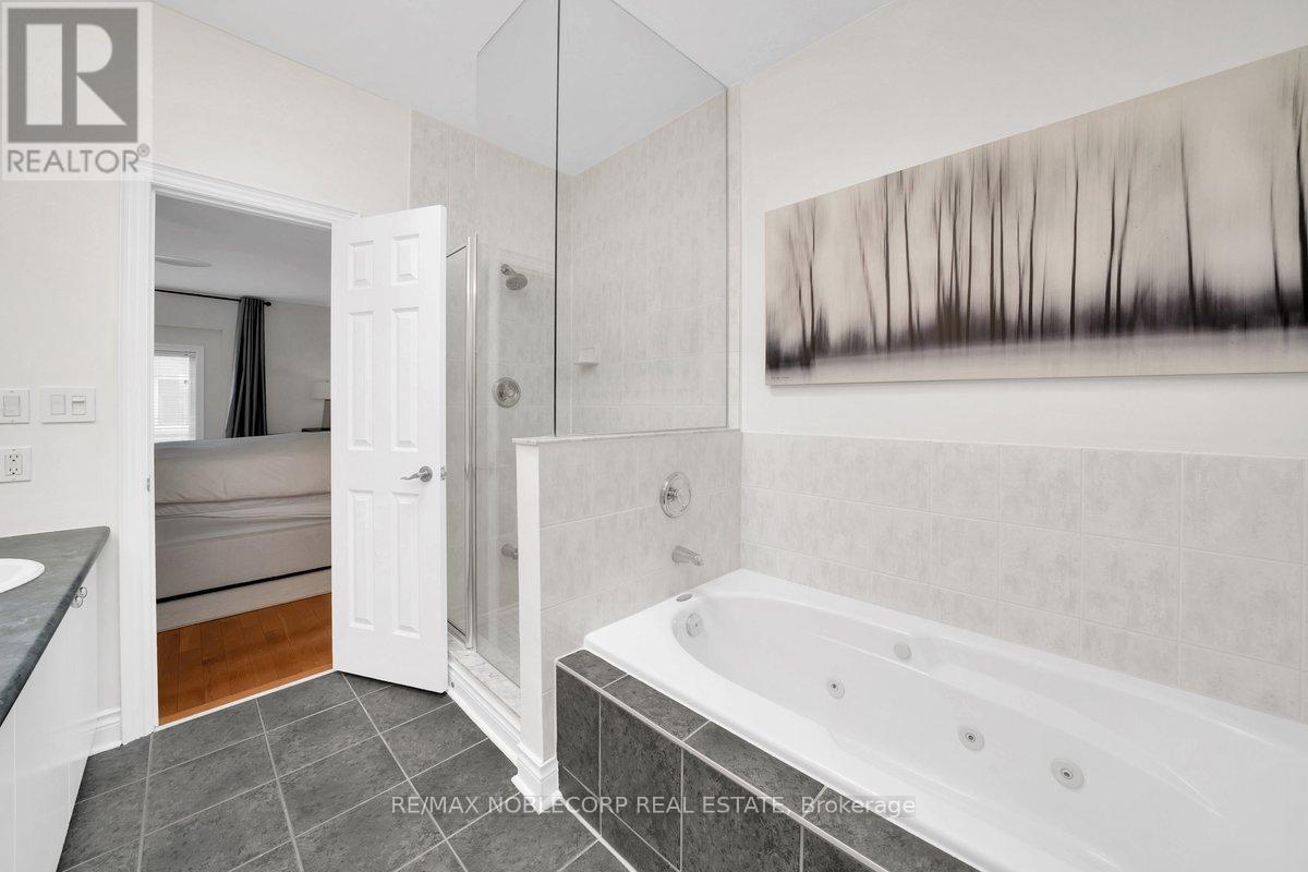 6 Luscombe Lane, Toronto, Ontario  M4Y 3B5 - Photo 42 - C13021398