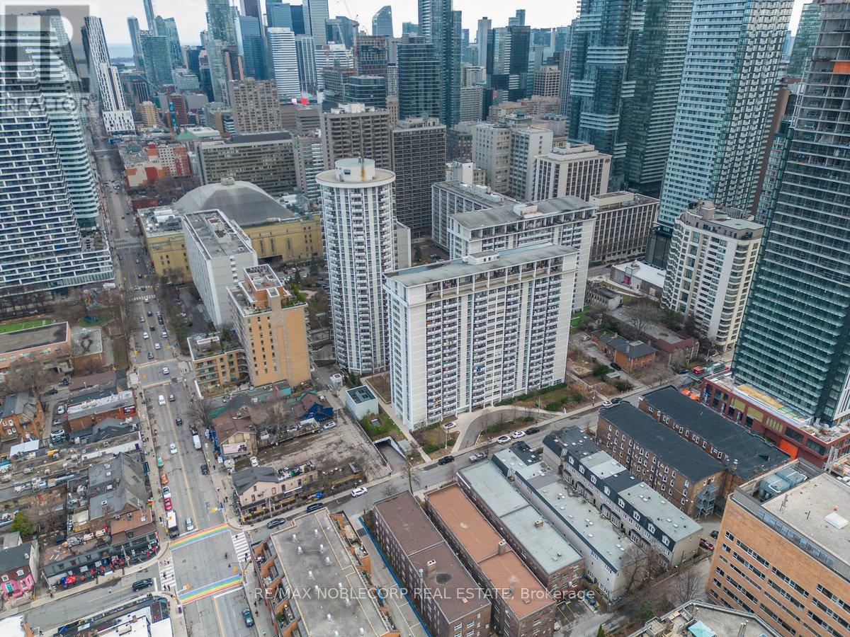 6 Luscombe Lane, Toronto, Ontario  M4Y 3B5 - Photo 49 - C13021398