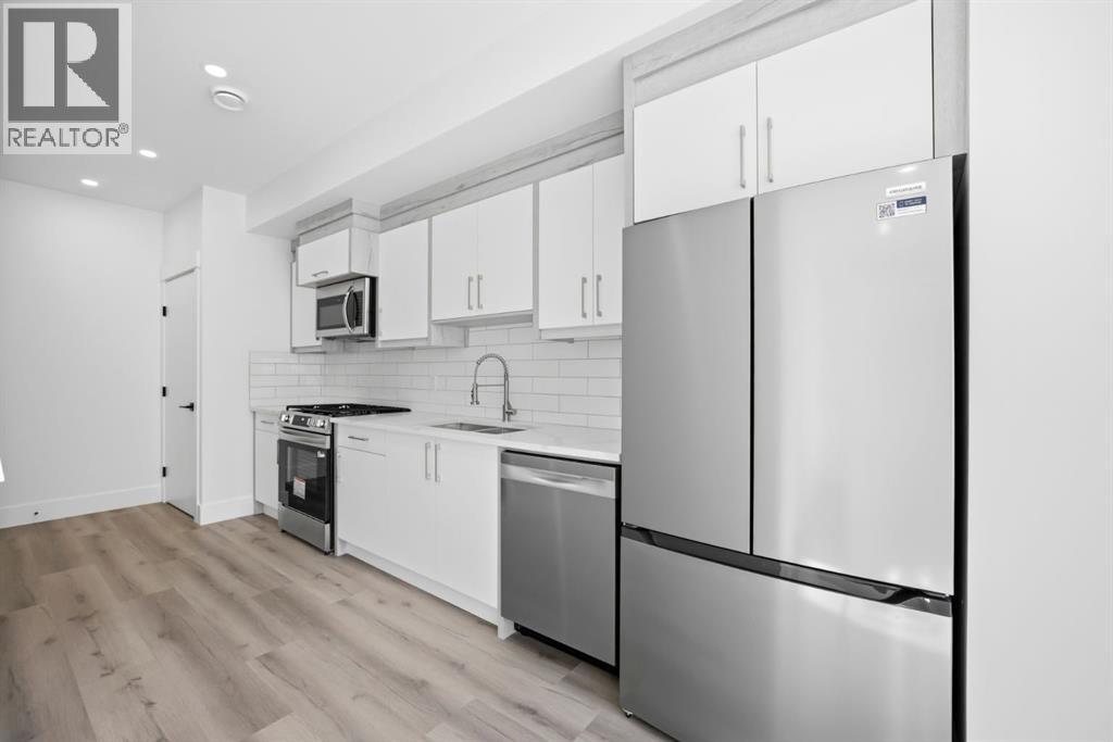 8518 & 8520 33 Avenue Nw, Calgary, Alberta  T3B 1M1 - Photo 42 - A2303226