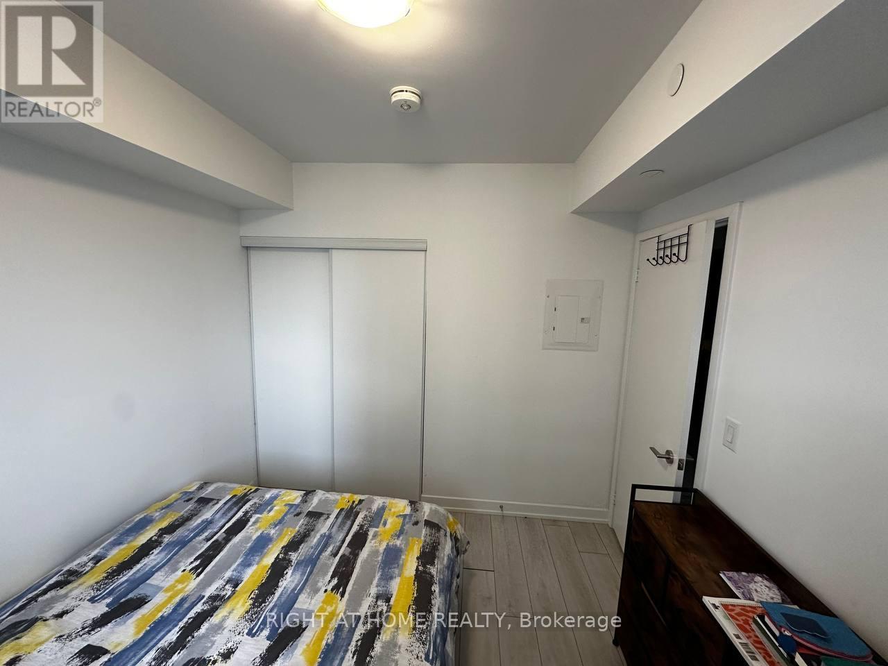 1802 - 2033 Kennedy Road, Toronto, Ontario  M1S 0L3 - Photo 13 - E13021218