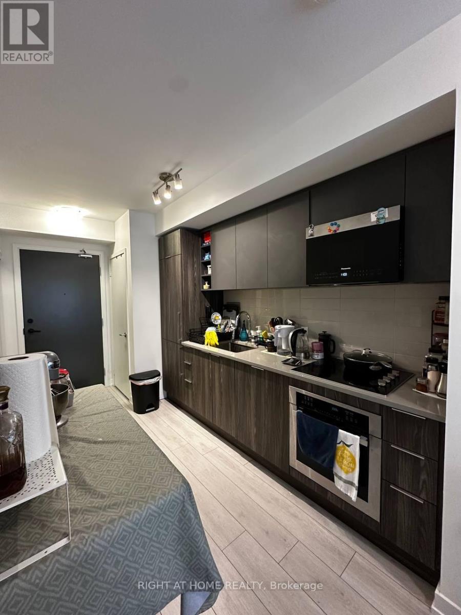 1802 - 2033 Kennedy Road, Toronto, Ontario  M1S 0L3 - Photo 8 - E13021218