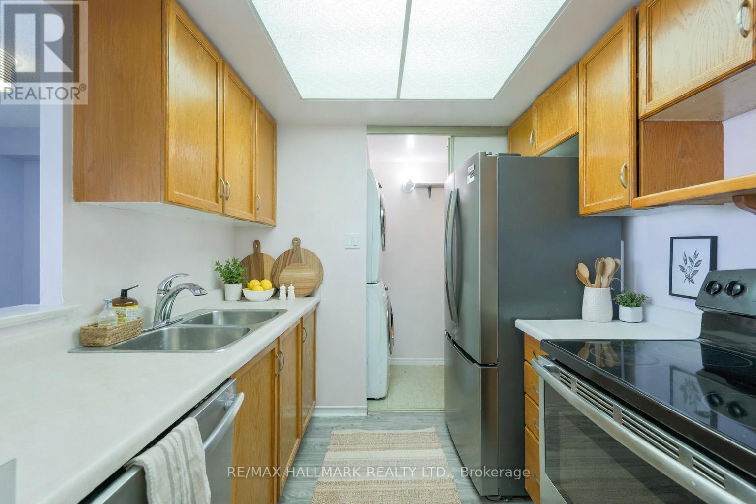 1001 - 5 Greystone Walk Drive, Toronto, Ontario  M1K 5J5 - Photo 5 - E13021260