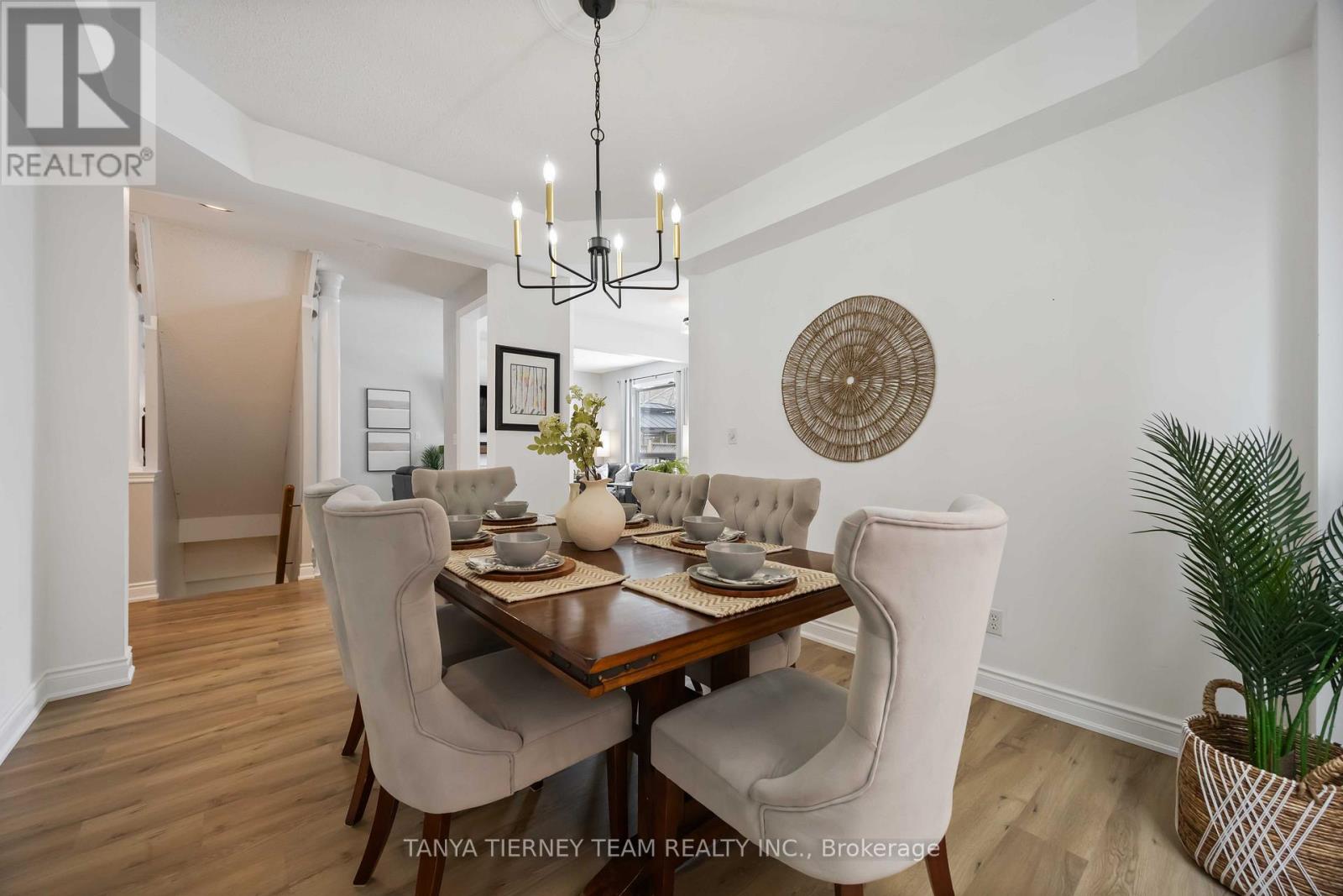 140 Vipond Road, Whitby, Ontario  L1M 1K9 - Photo 9 - E13021270