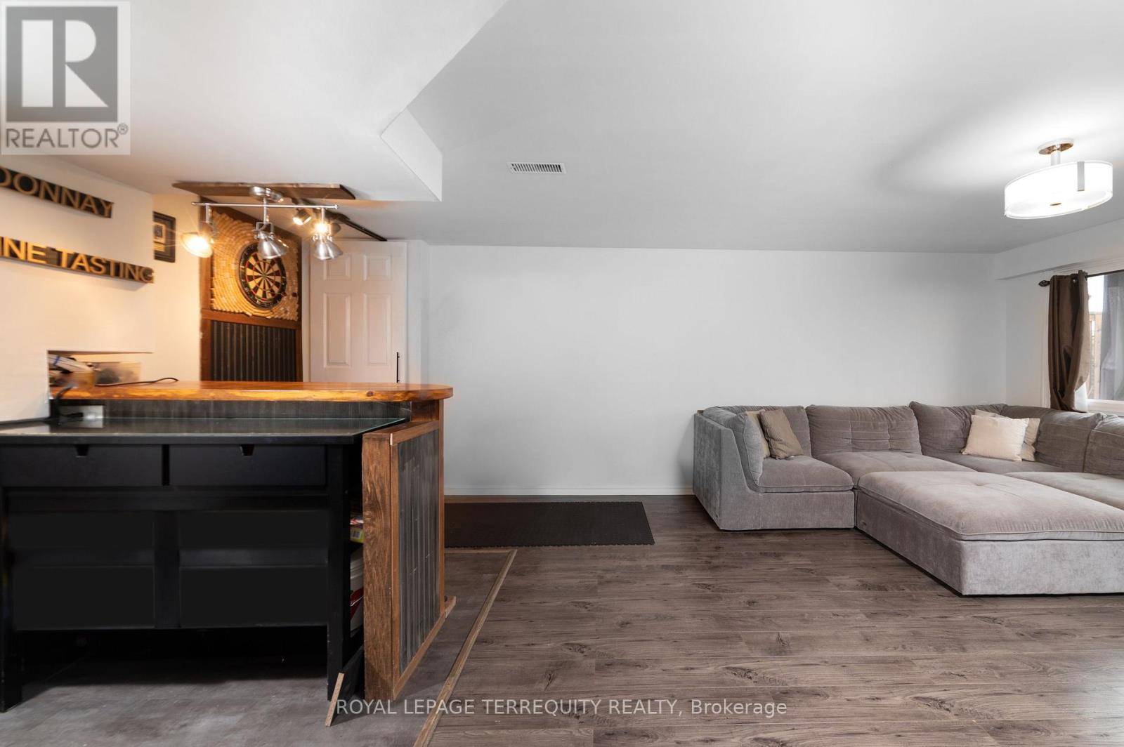 90 Keewatin Street S, Oshawa, Ontario  L1H 6Z1 - Photo 19 - E13021282