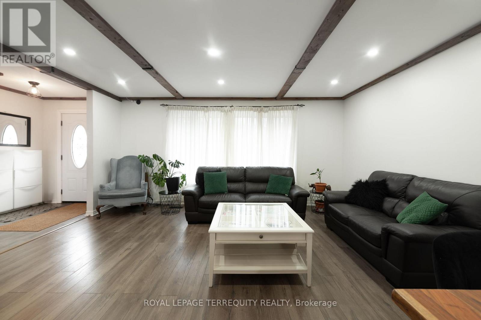 90 Keewatin Street S, Oshawa, Ontario  L1H 6Z1 - Photo 4 - E13021282