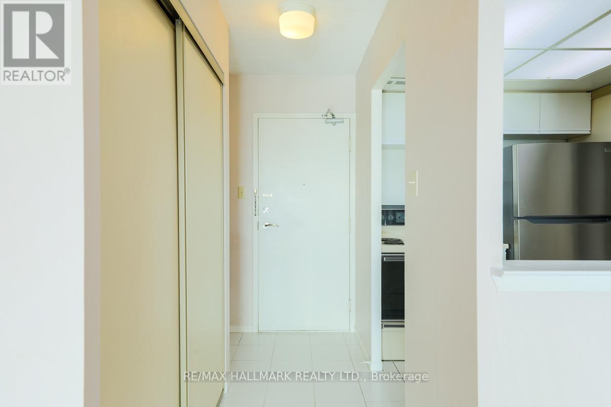 525 - 3 Greystone Walk Drive, Toronto, Ontario  M1K 5J4 - Photo 2 - E13021366