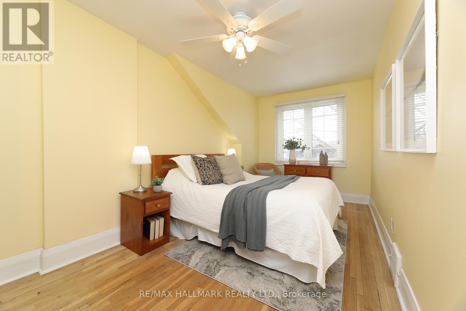 274 Wolverleigh Boulevard, Toronto, Ontario  M4C 1S4 - Photo 21 - E13021388