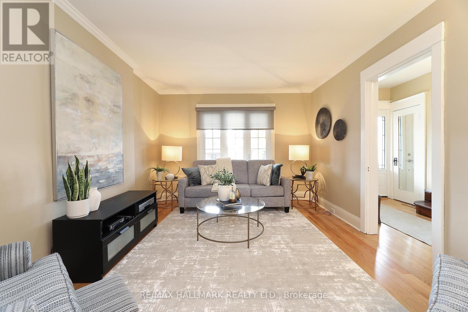 274 Wolverleigh Boulevard, Toronto, Ontario  M4C 1S4 - Photo 7 - E13021388