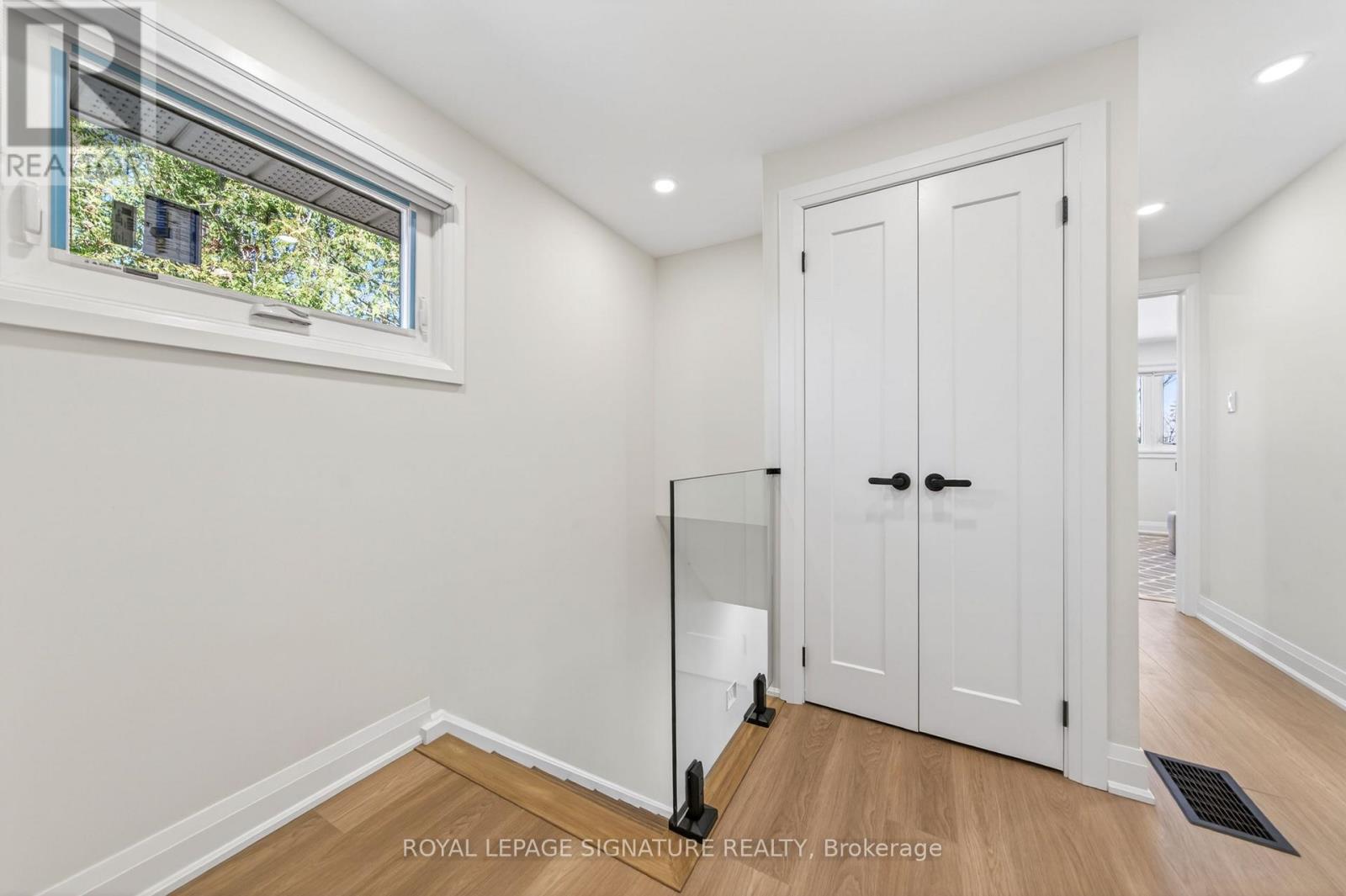 26 Carondale Crescent, Toronto, Ontario  M1W 2B1 - Photo 22 - E13019502