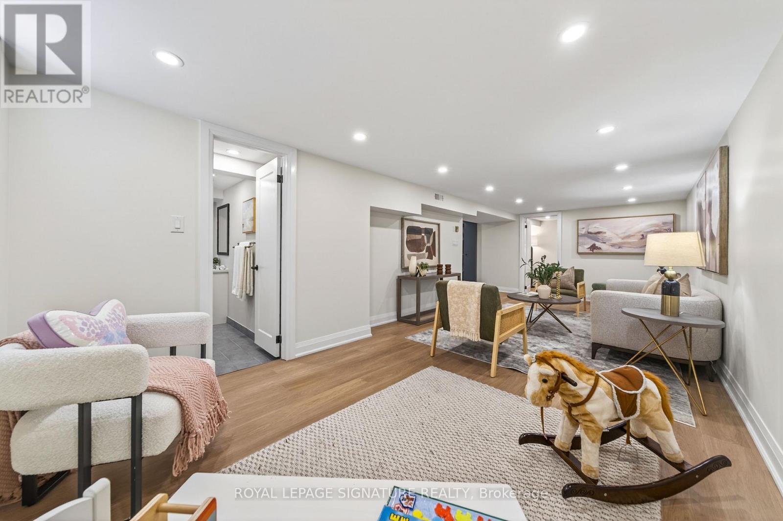 26 Carondale Crescent, Toronto, Ontario  M1W 2B1 - Photo 35 - E13019502