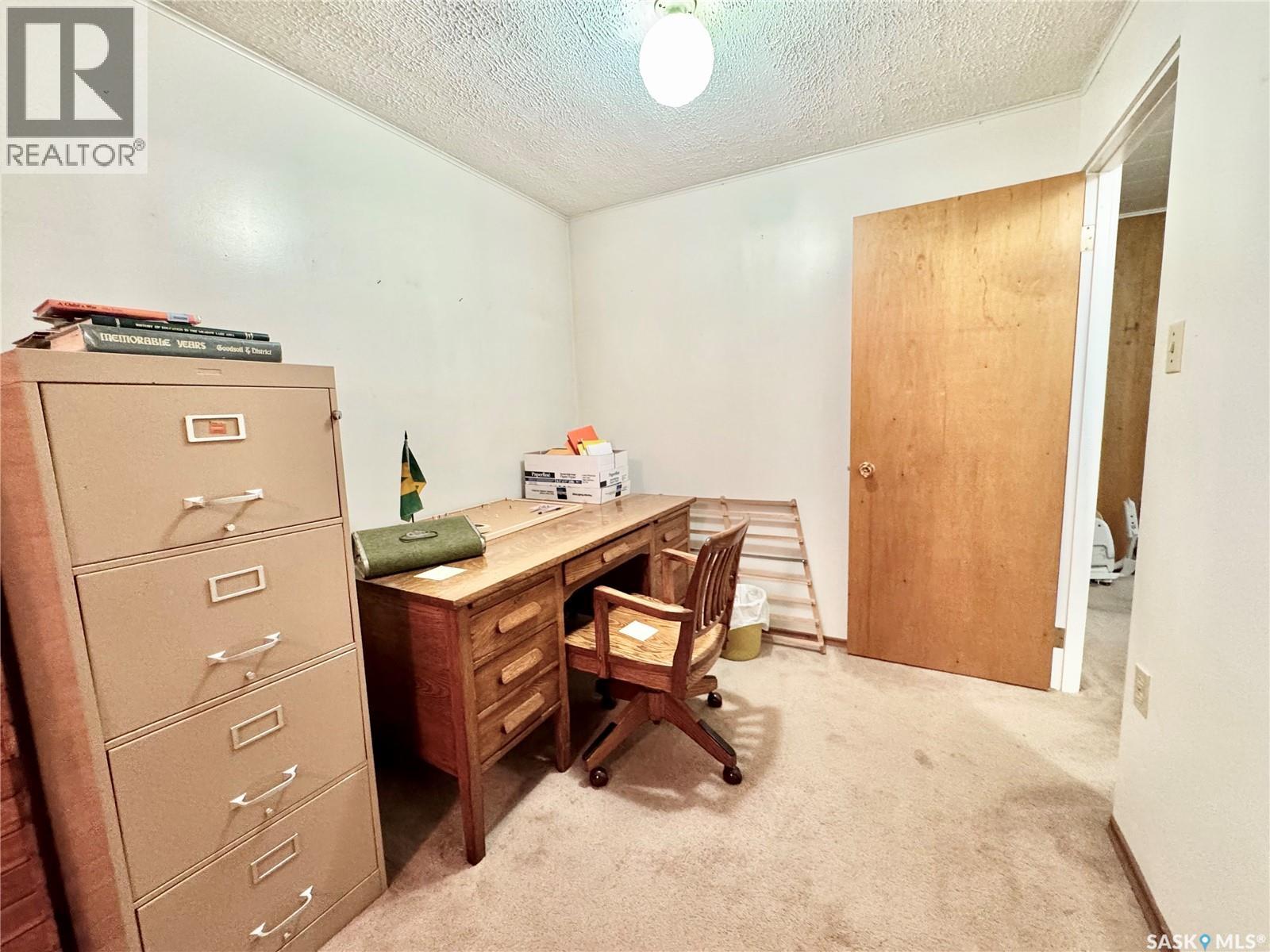 703 Agnew Street, Prince Albert, Saskatchewan  S6V 2P2 - Photo 17 - SK033431