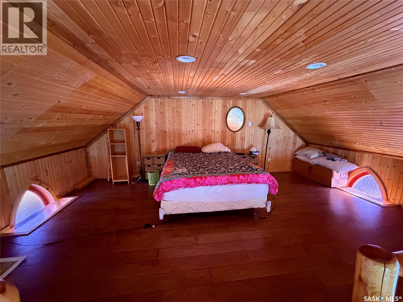 222 1st Avenue, Glaslyn, Saskatchewan  S0M 0Y0 - Photo 11 - SK033415