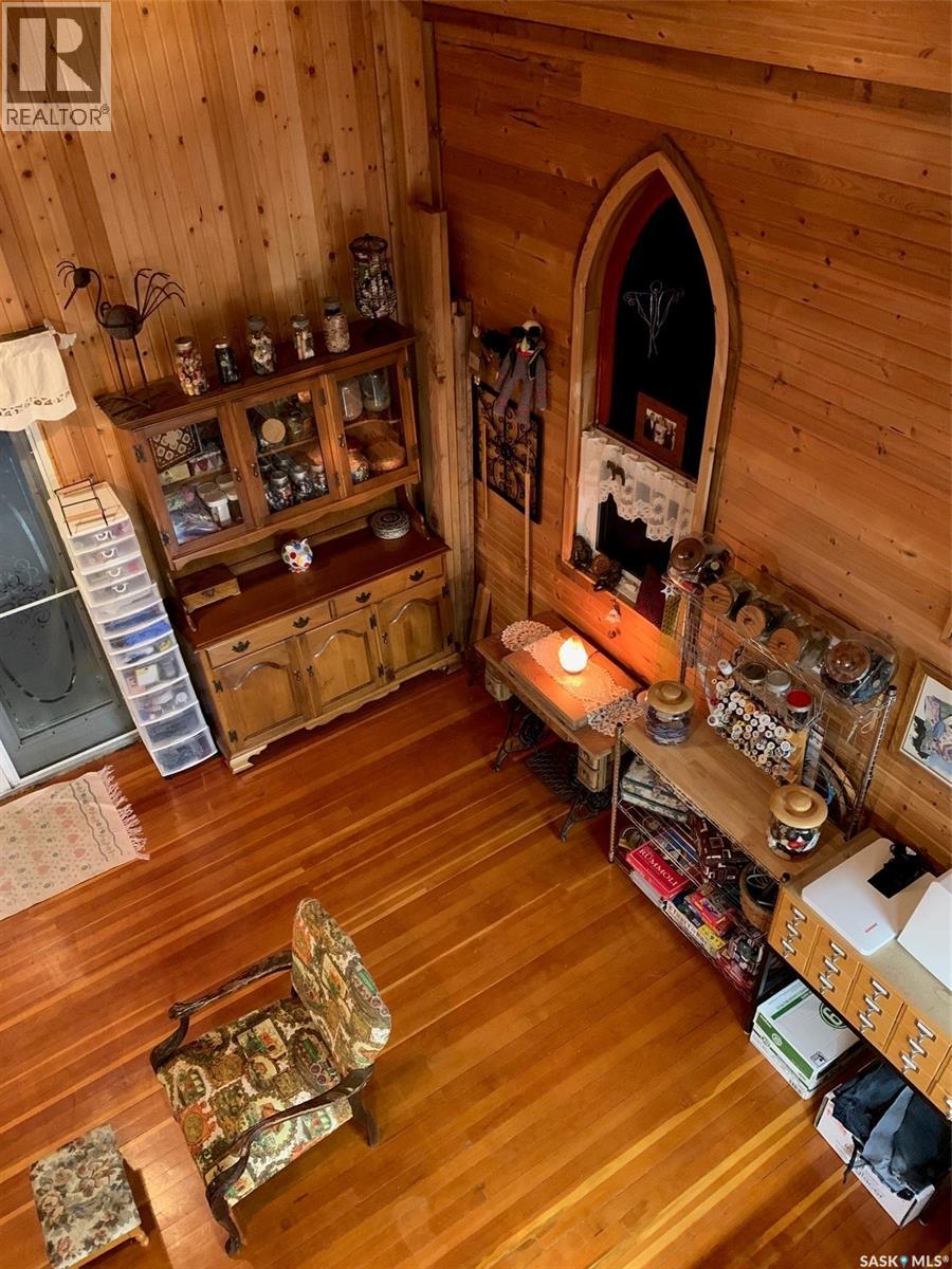 222 1st Avenue, Glaslyn, Saskatchewan  S0M 0Y0 - Photo 5 - SK033415