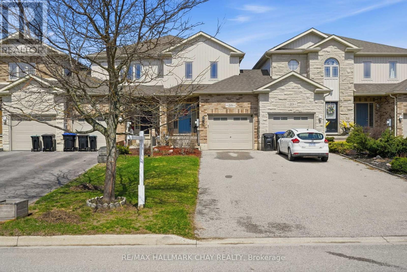 215 BANTING CRESCENT, Essa, Ontario