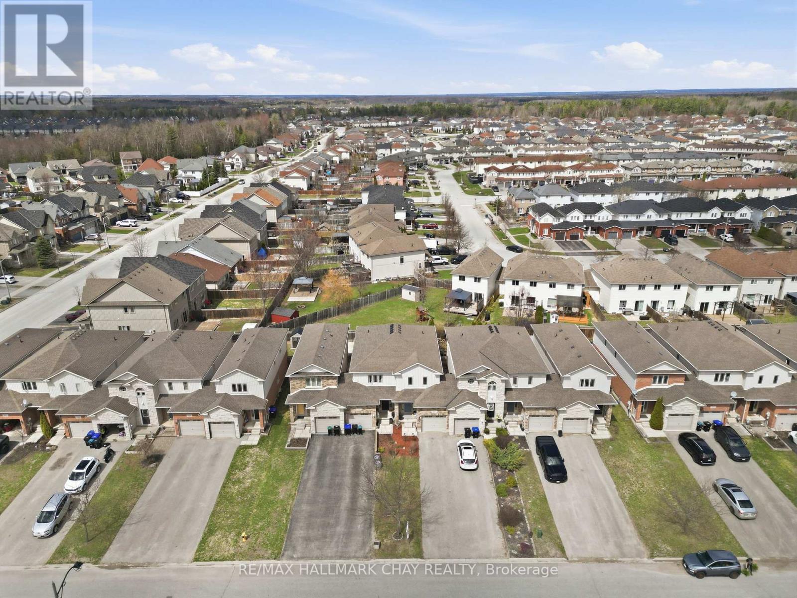 215 Banting Crescent, Essa, Ontario  L3W 0P8 - Photo 34 - N13021258