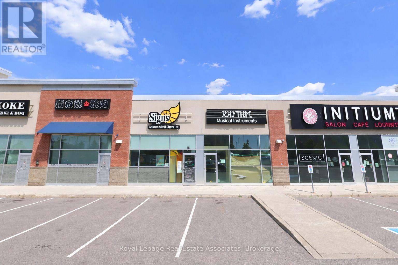 4 - 8241 WOODBINE AVENUE, Markham, Ontario