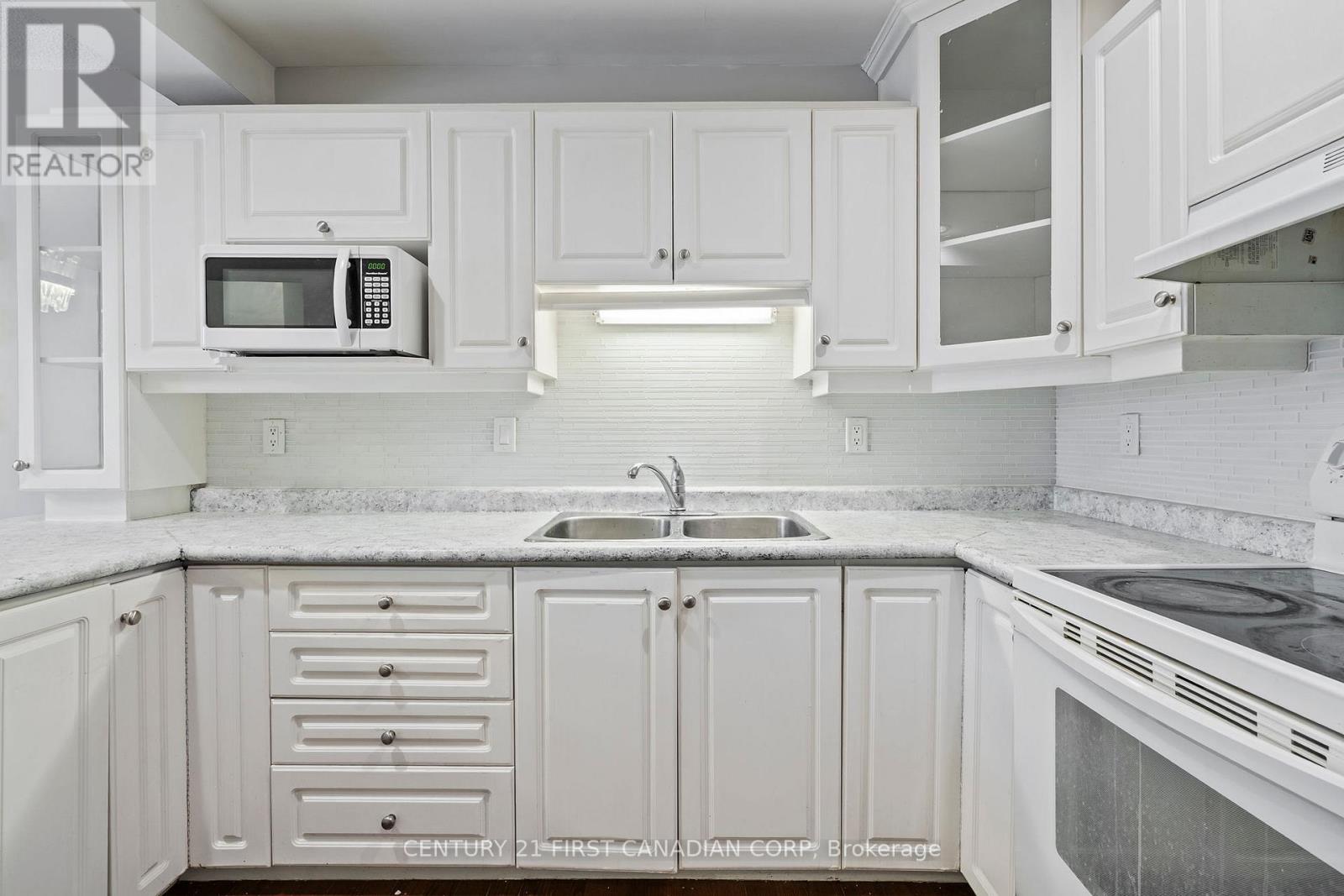 17 - 340 Ambleside Drive, London North, Ontario  N6G 4Y5 - Photo 14 - X12944552