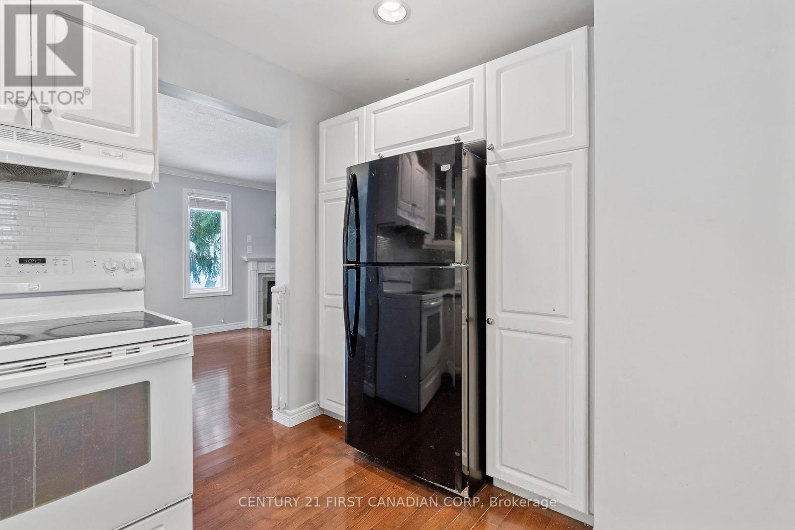 17 - 340 Ambleside Drive, London North, Ontario  N6G 4Y5 - Photo 15 - X12944552